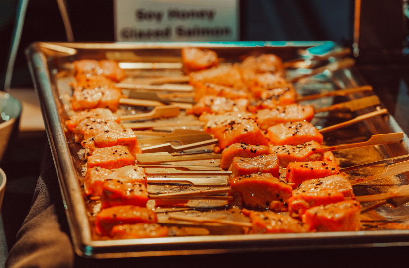 Gala dinner at Manitoba Chinese Business Gala - elegant dining experience with Chinese cuisine