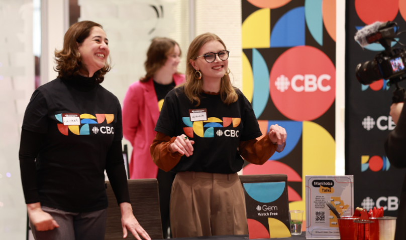 Community celebration at Manitoba Chinese Business Gala - Chinese community gathering and networking event